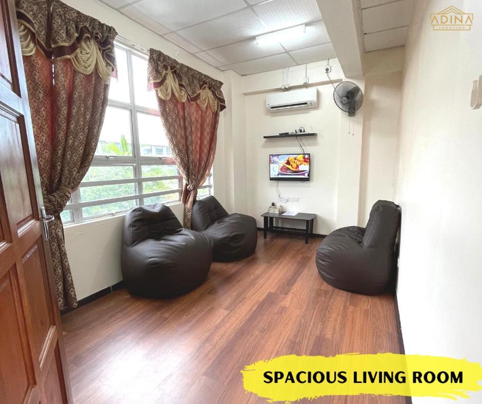 Adina Homestay Langkawi ~Spacious Homestay~ Kuah Exterior photo
